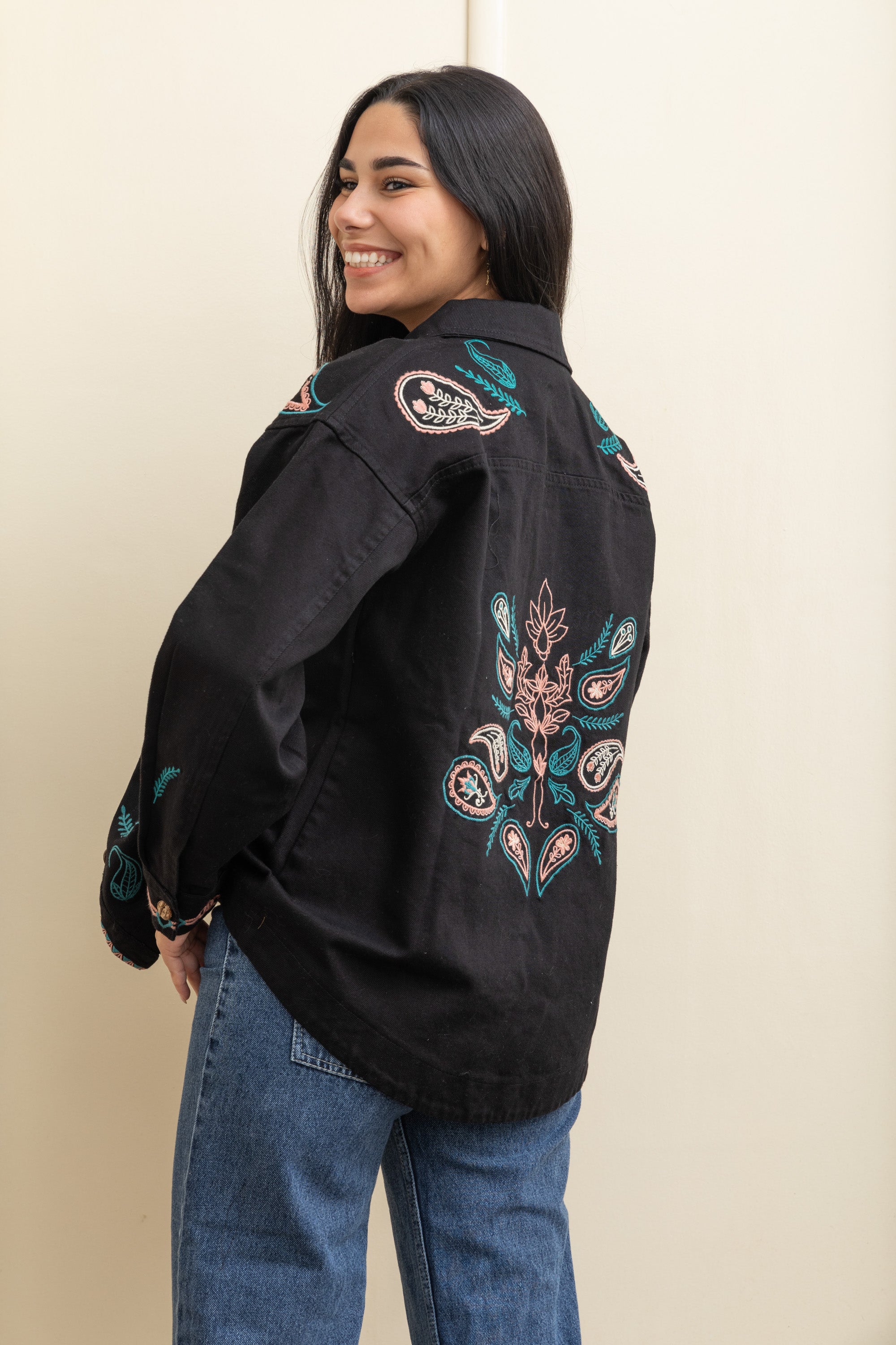 Image of Black Gabardine Jacket – Sleek, Sophisticated, and Timeless